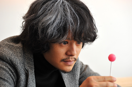 Huluが映画 デスノートlnw と連動するオリジナルドラマ配信決定 東出 池松 菅田の3人の天才の前日譚を描く ネタとぴ