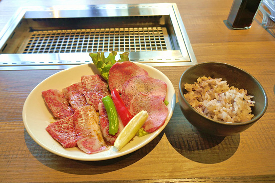 食レポ オシャレ焼肉店 Kintan が神楽坂にオープン A5ランクのみの激ウマな仙台牛ランチは1 500円でコスパも抜群 昼はひとり焼肉でも気軽に利用可能 ネタとぴ