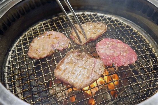 食レポ アンジャッシュ渡部さんも絶賛した天草の焼肉の名店 たなか畜産 が東京 東十条に開店 畜産直営で肉の鮮度 質はピカイチ 3 800円の食べ放題はめちゃ安 ネタとぴ