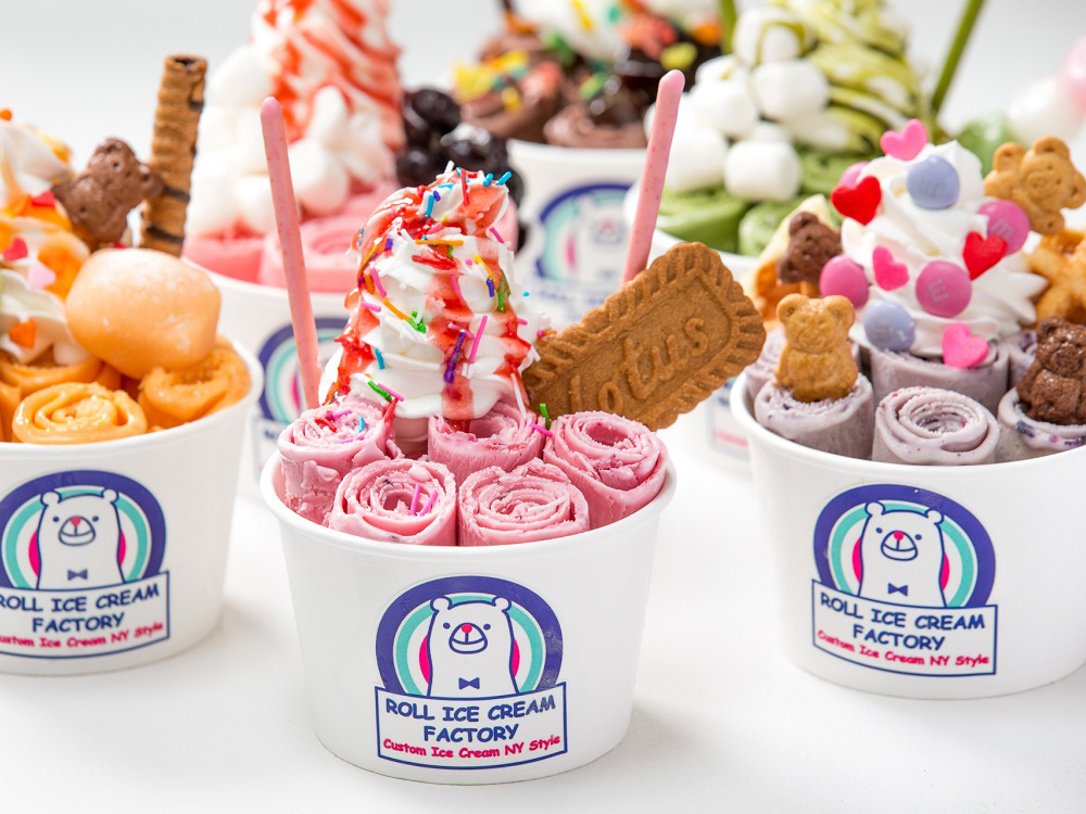 アイスクリームベースは6種類。20種類のミックスイン、40種類以上のトッピングで自分好みに