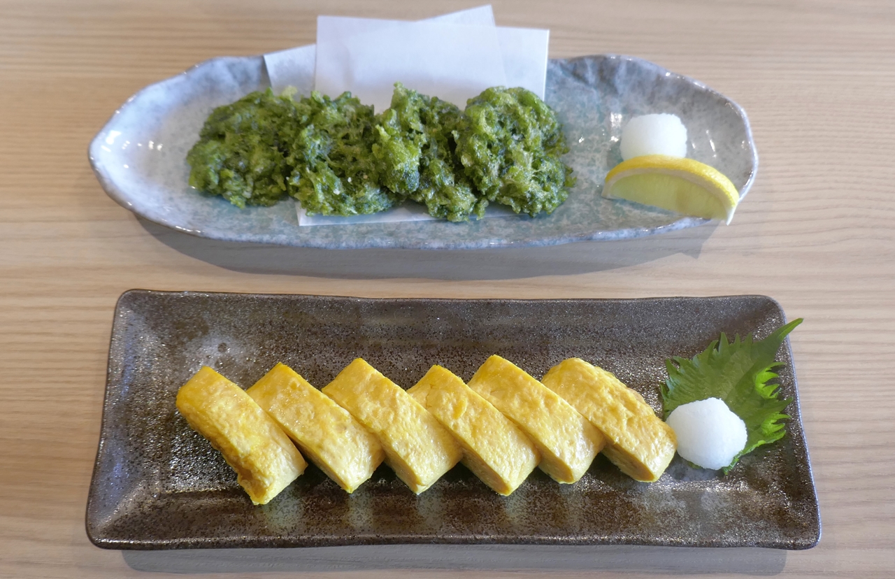 「青さのりの天ぷら」と「土佐ジローの出し巻き卵」。土佐ジローは高知のブランド卵です