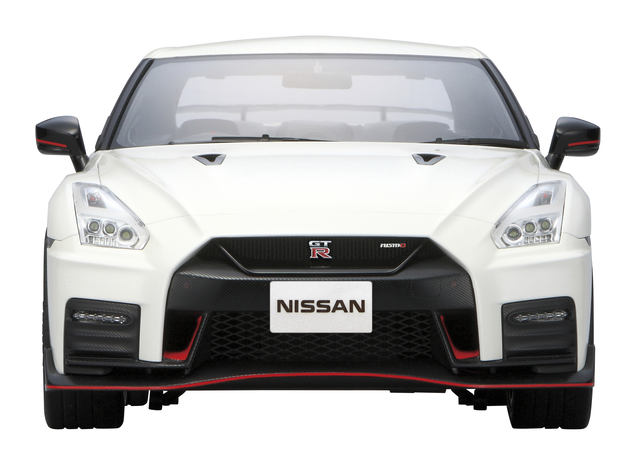 インテリジェントキーでエンジン音やライト点灯 全長59cmの1 8で組み立てる 週刊 Nissan Gt R Nismo が本日28日 火 創刊 創刊号は490円 完成までに2年弱と180 990円 ネタとぴ