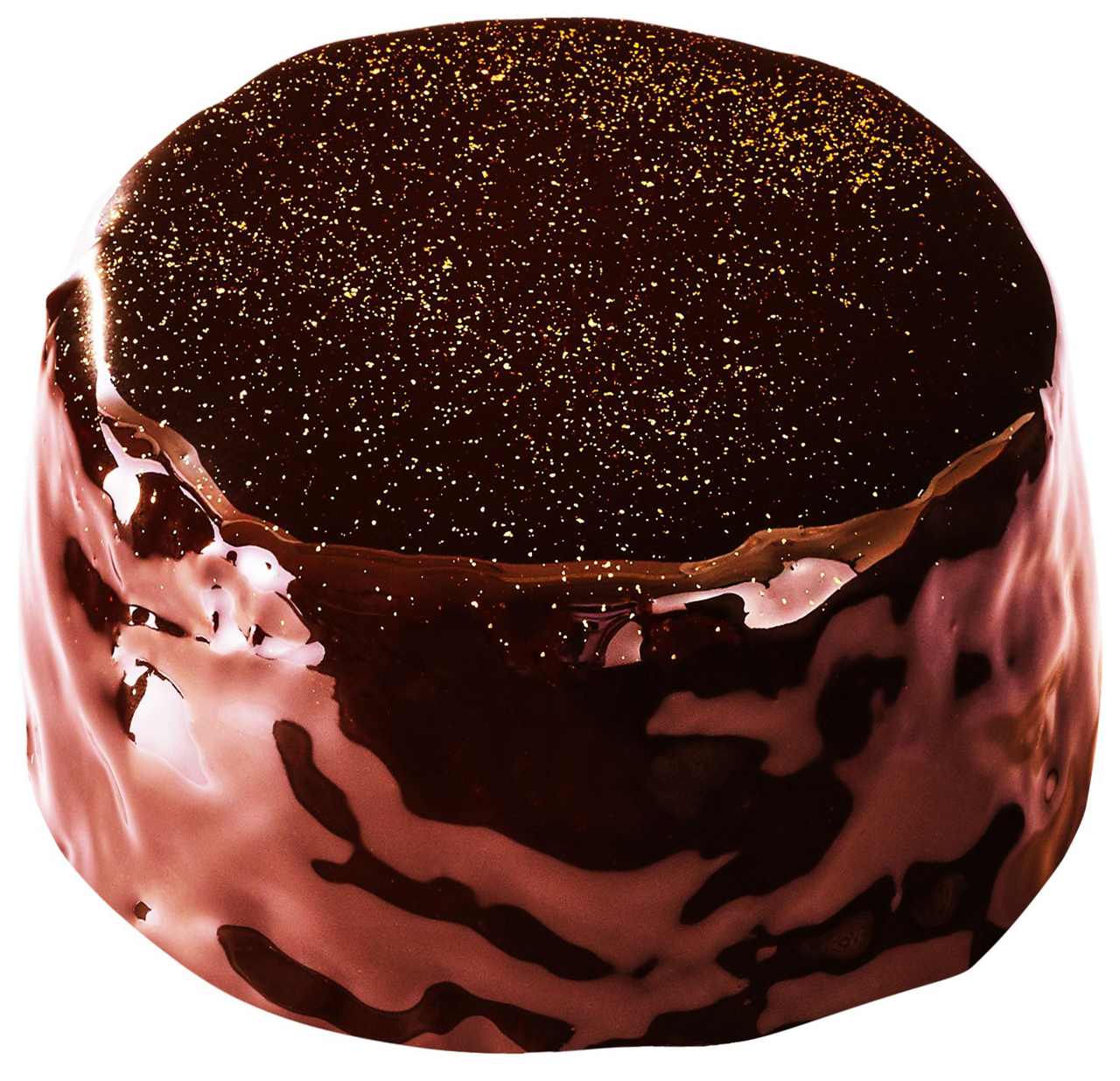 「煌めきショコラ」420円(税込)。チョコレートでコーティングした濃厚なチョコレートケーキ