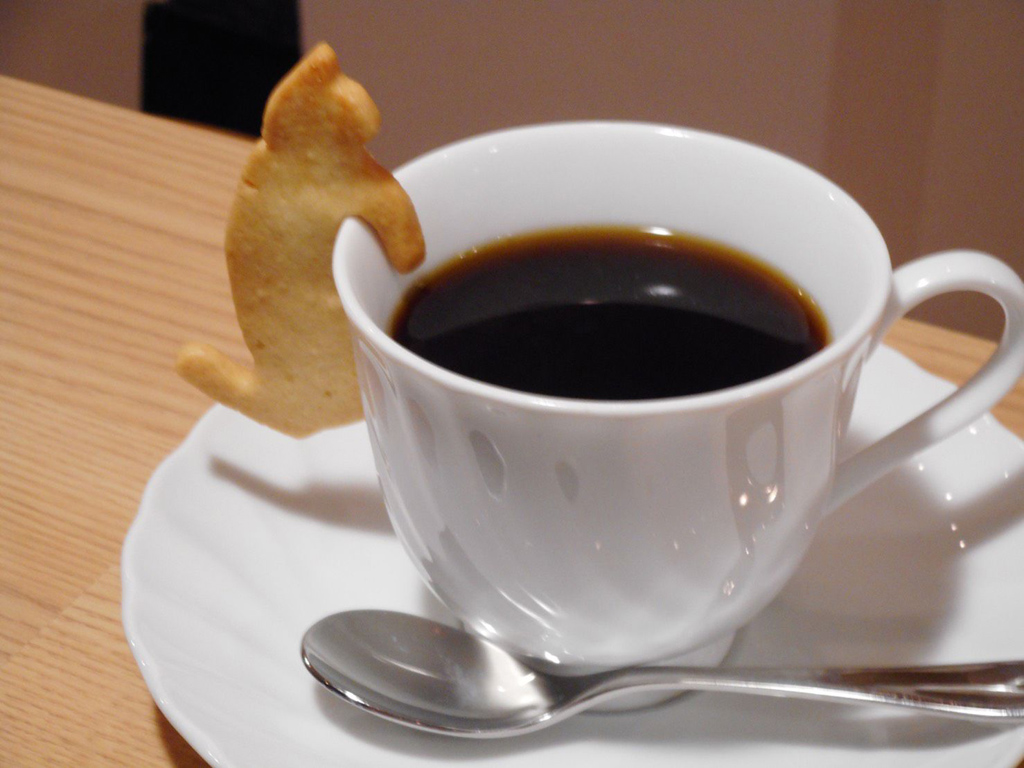 Eagle Cafeの「縁猫クッキー付きハンドドリップコーヒー」