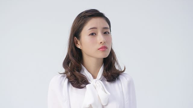 石原さとみ先生が大人舌を個人指導 スマホ限定 明治 ザ チョコレート 石原さとみの大人舌レッスン が公開 甘えん坊に切り替わる仕掛けも ネタとぴ