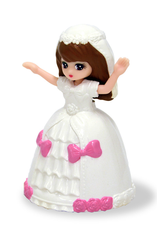 【ウェディングプリンセス リカちゃん】真っ白なウェディングドレスを着たリカちゃん