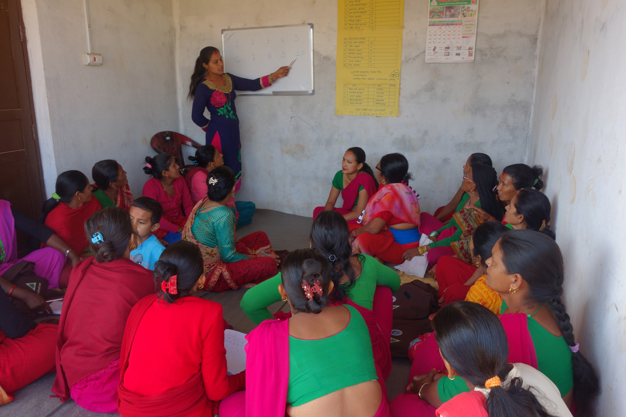 女性たちのための識字クラス（ネパール）