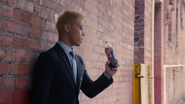 本田圭佑があの リトルホンダ と史上初の共演 日本専用 ペプシ ジャパンコーラ の新tvcmが公開 とても強いライバルに挑戦することに親近感が湧いた ネタとぴ