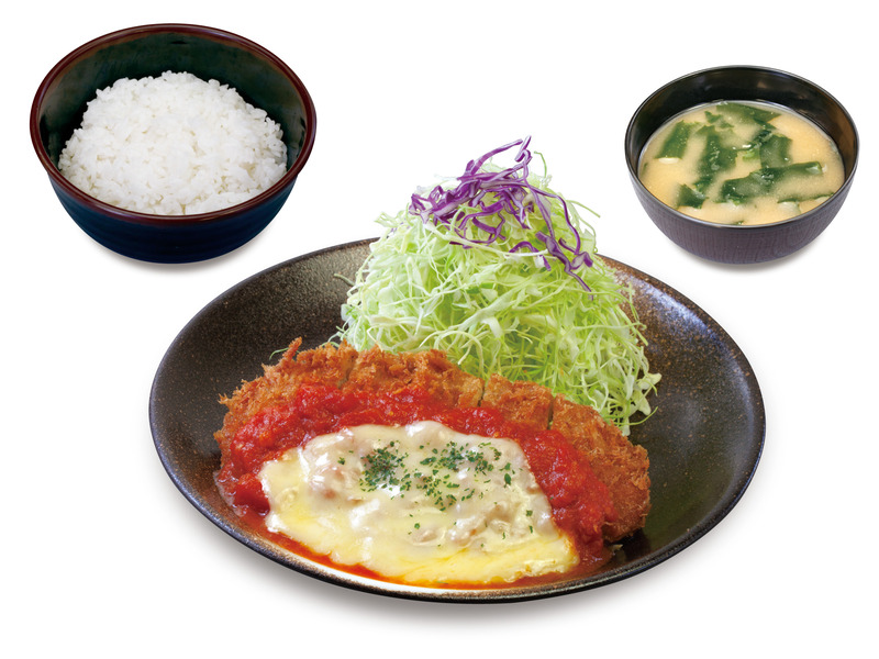 「チーズトマトロースかつ定食(ライス・みそ汁付)」税込650円