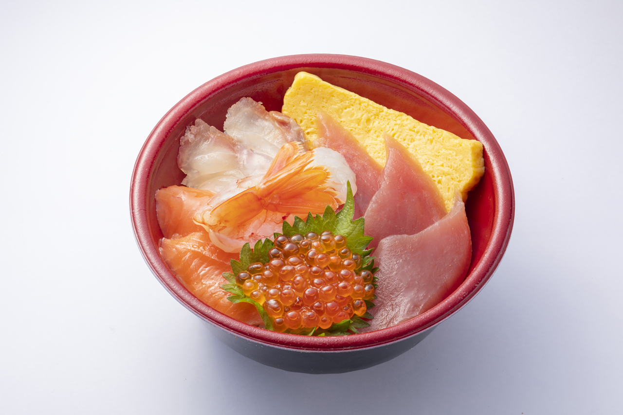 「特上5種の海鮮丼」780円（税込）