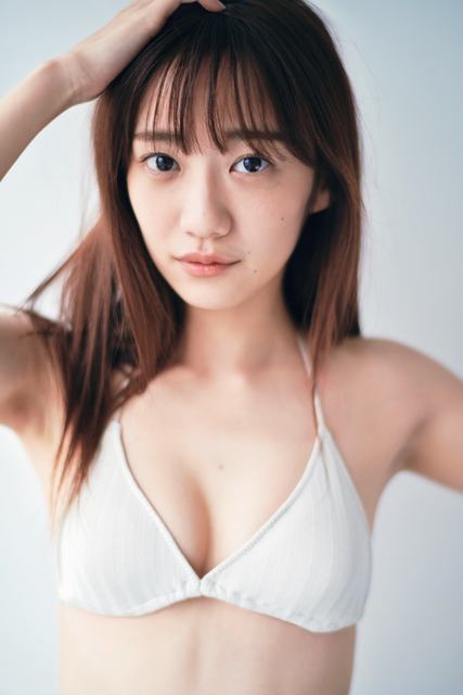紗綾（超絶美女＆超セクシーボディのグラビアアイドルタレント