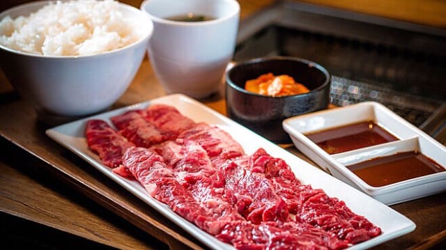 一人焼肉 焼肉ライク が北海道初出店 札幌狸小路店 が明日16日 金 開店 初日は焼肉セットが290食限定で税込290円 成吉思汗たれ も用意 注文はタッチパネル 会計はセルフレジ ネタとぴ