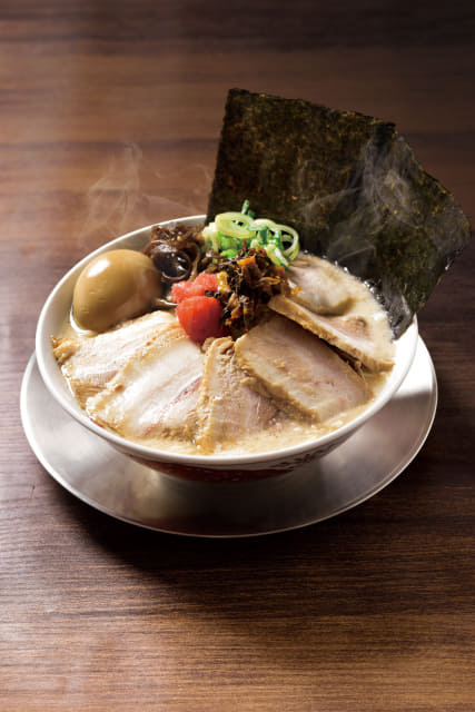 店舗仕込みの豚バラチャーシュー6枚など丼ぶりから溢れそうな 特製ラーメン も登場 一風堂 横浜泉店 が本日28日 水 オープン 環状4号線沿いで駐車場完備 ネタとぴ 店舗仕込みの豚バラチャーシュー6枚など丼ぶりから溢れそうな 特製ラーメン も登場 一風堂 横浜泉店 が本日28日 水 オープン 環状4号線沿いで駐車場完備 ネタとぴ