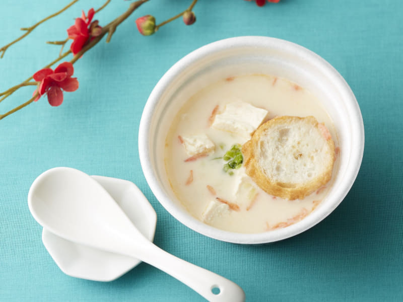 「台湾風豆乳スープ」429円（税込）