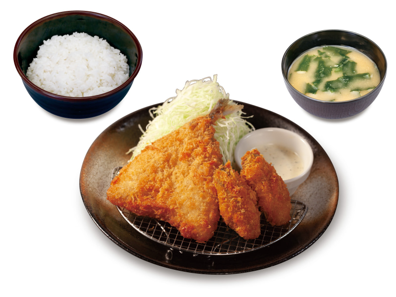 「カキフライ＆アジフライ定食(カキフライ2個・アジフライ1枚)」 760円→ 660円
