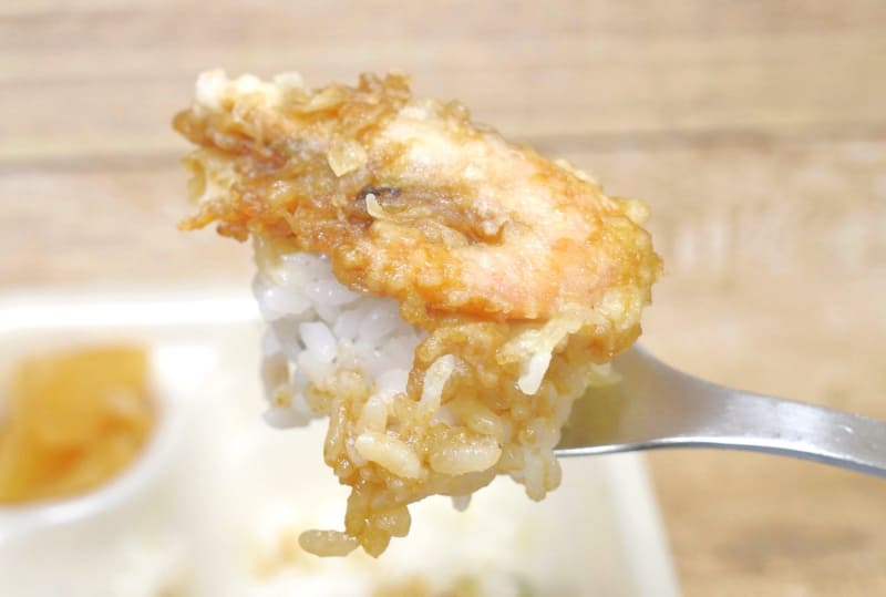 ご飯と天ぷらを組み合わせるなら殻付き甘えび天がベスト！