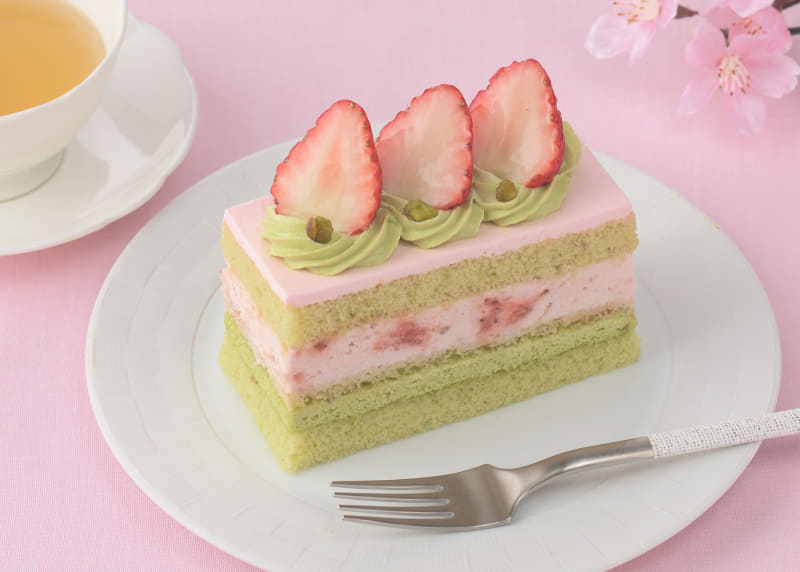 「苺とピスタチオのケーキ」496円(税込)261kcal
