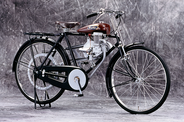 Honda最初のオリジナル製品「Honda A型」。そのエンジン音から“バタバタ”と呼ばれるようになった