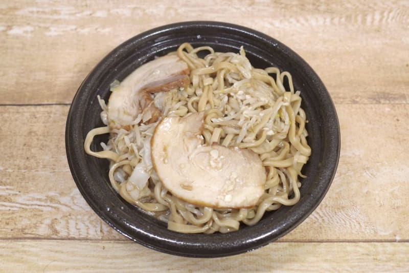 麺がほぐれやすいことに思わずにっこり！