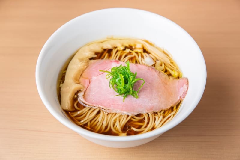 「らぁ麺」500円(税込)※通常価格900円(税込)