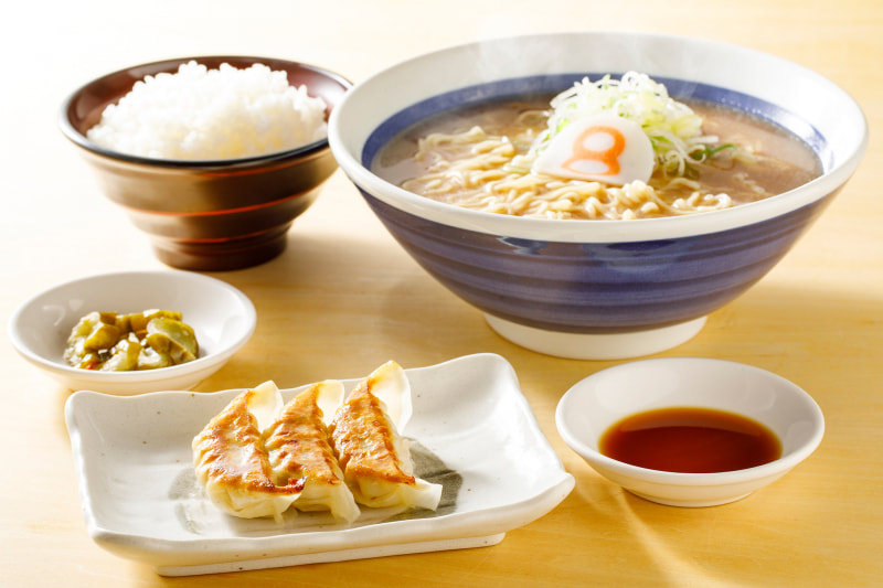 「朝餃子定食」