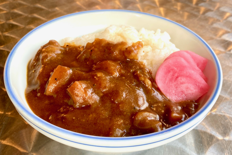 「牛すじカレー」800円(税込)