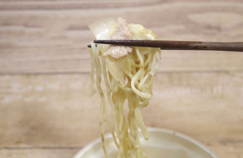 焼麺に具を組み合わせるなら白菜と豚肉で決まり！