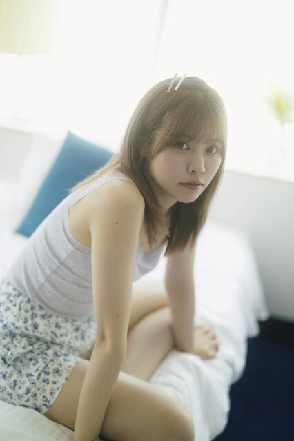ラブカ　唐可可役　Liyuuさん　pe＋ ラブライブ！スーパースター!!」唐可可役・Liyuu、2nd写真集の