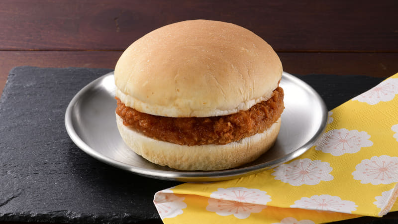 「ヤンニョムチキンバーガー」130円(税込)