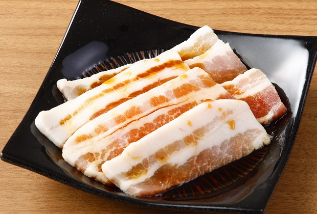 「十勝豚丼のたれで豚バラ焼肉」528円(税込)