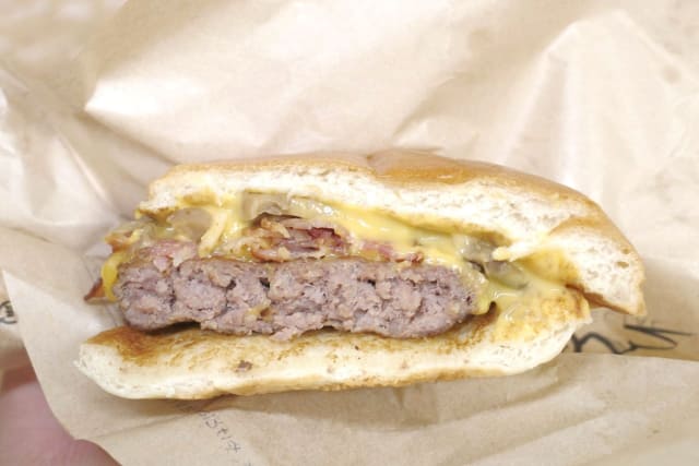 ベーコンとチェダーチーズのマッシュルーム詰めのレシピ