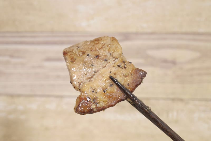 肉厚豚焼肉は素材の持ち味、調味料の効き具合もコミコミでパーフェクト！