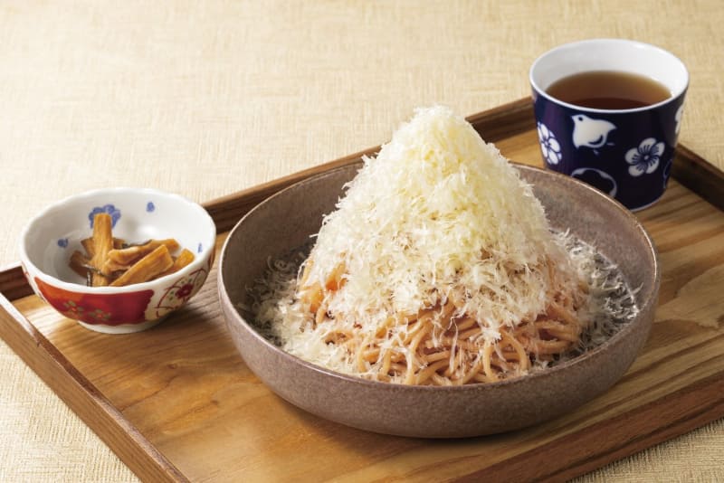 「削りたてチーズの雪山たらこスパゲティ」1,390円(税込)