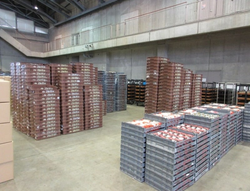 石川県の支援物資集積場に到着した食料等(撮影:令和6年1月3日)