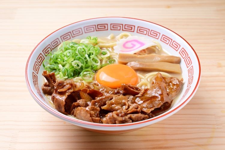 「肉玉中華そば」950円(税込)