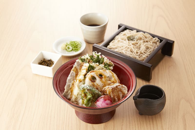 「九州うまかもん天丼セット」1,420円(税込)