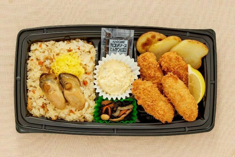 「牡蠣づくし弁当」1,078円(税込)