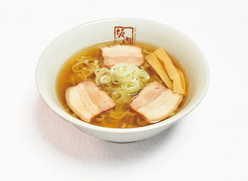 「坂内の淡麗しょうゆラーメン」880円(税込)