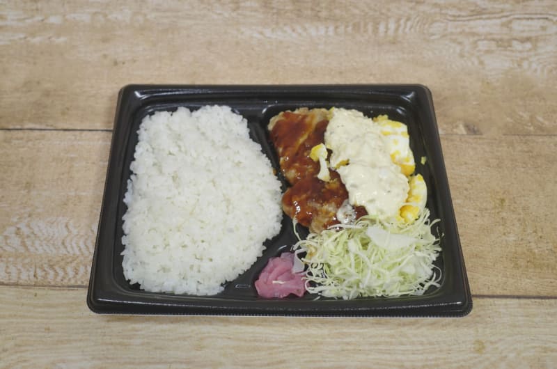 「ゴロゴロたまごと照焼ソースの鶏竜田揚げ弁当」は、鶏推しなおかずがガッツリのった一品！
