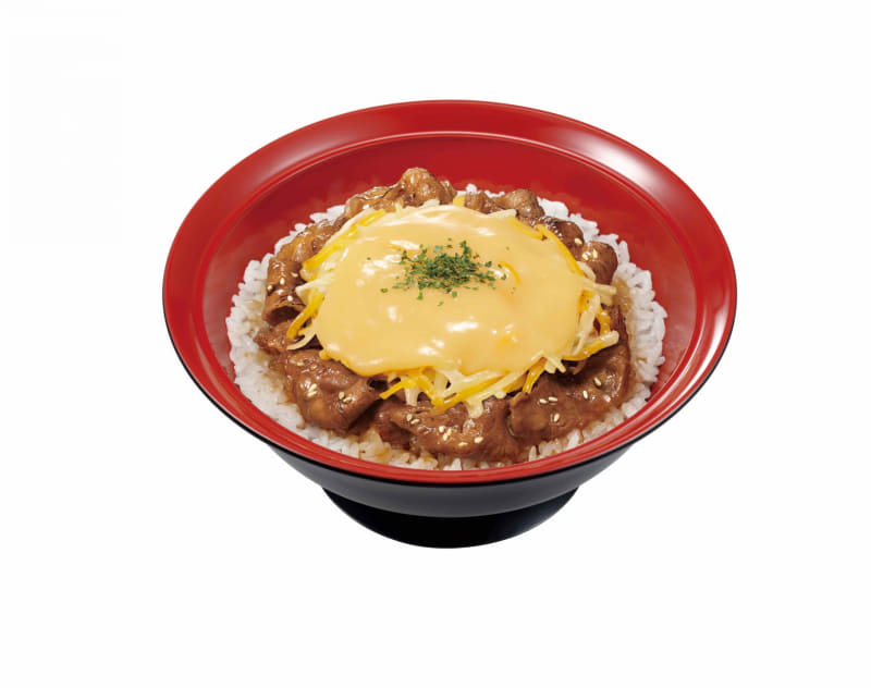 「チーズ牛カルビ焼肉丼」並盛870円(税込)1,082kcal、ごはん大盛900円(税込)1,220kcal、特盛(肉2倍ごはん大盛)1,150円(税込)1,692kcal