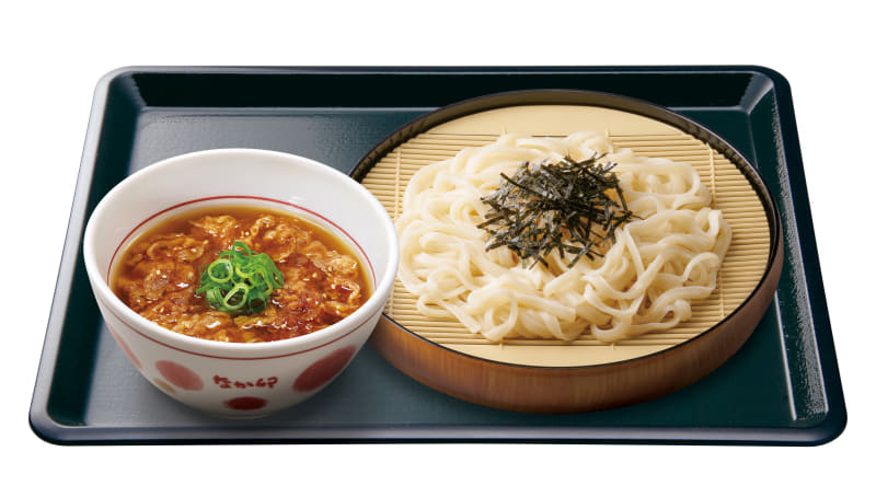 「牛肉たっぷりつけうどん」並590円(税込)554kcal、大690円(税込)691kcal、特790円(税込)828kcal