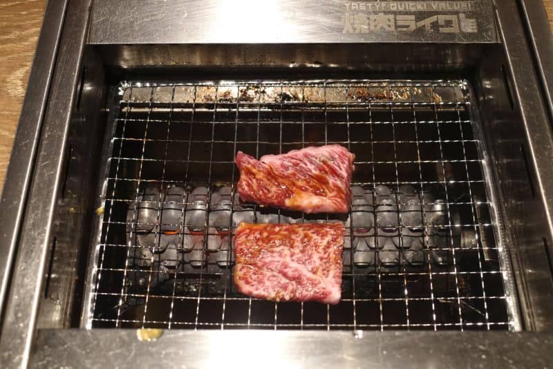 近江牛カルビは2～3分ほど焼成時間を確保することを推奨！