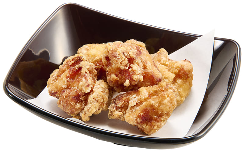 「鶏もも唐揚げ」360円(税込)～ 376kcal