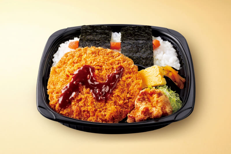 「大判メンチカツのり明太弁当」592円(税込)※通常価格646円(税込)830kcal