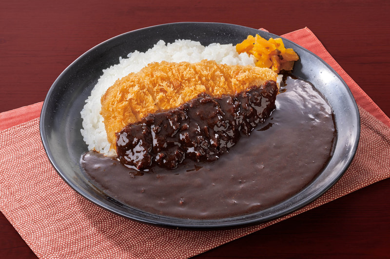 「武蔵野ブラックかつカレー(梅) 580円(税込638円)