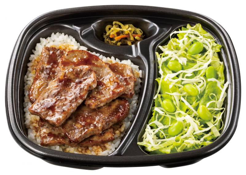 「サラダ＆ビーフカットステーキコンボ」980円(税込)859kcal