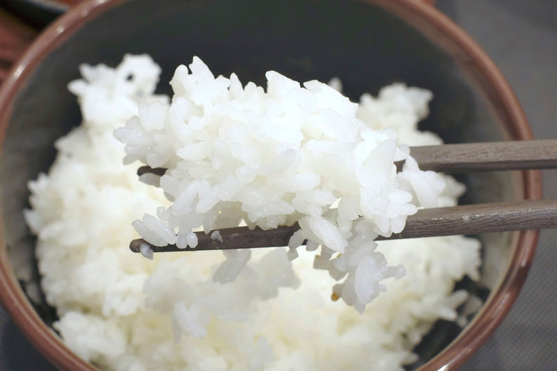 豚テキを受け止めるご飯は固めの炊き加減！