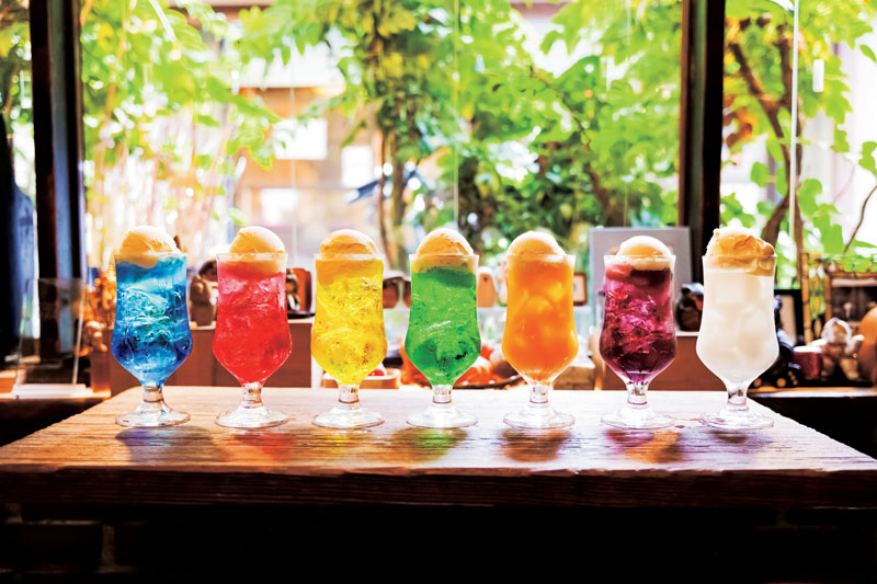 「クリームソーダ各種 (1杯)」850円(税込)
