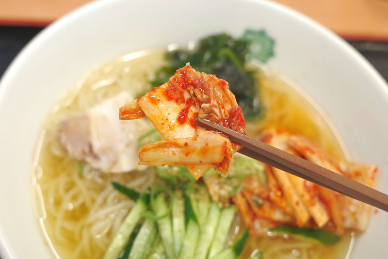 キムチは辛味よりも塩気が立ち、冷麺と一緒に喰らうのもオススメ！