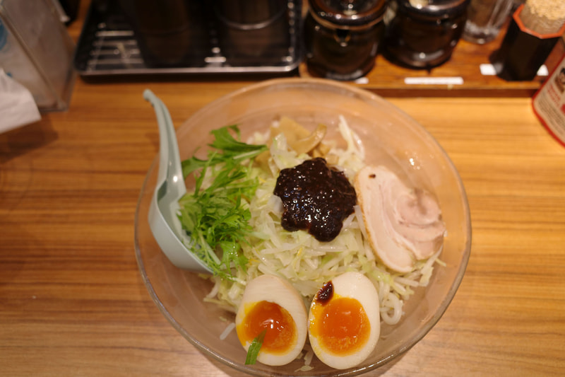 「冷壱郎」は具や麺の絵力が強め！